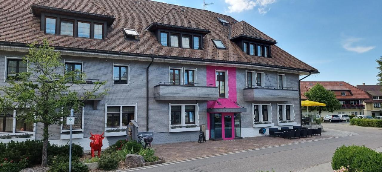 Bio- Und Wellnesshotel Alpenblick Höchenschwand Екстериор снимка