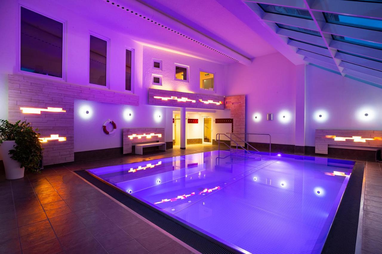 Bio- Und Wellnesshotel Alpenblick Höchenschwand Екстериор снимка
